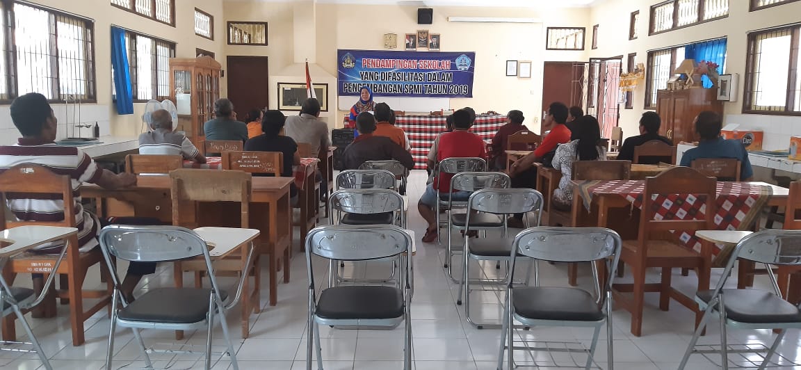Kelas Orang Tua