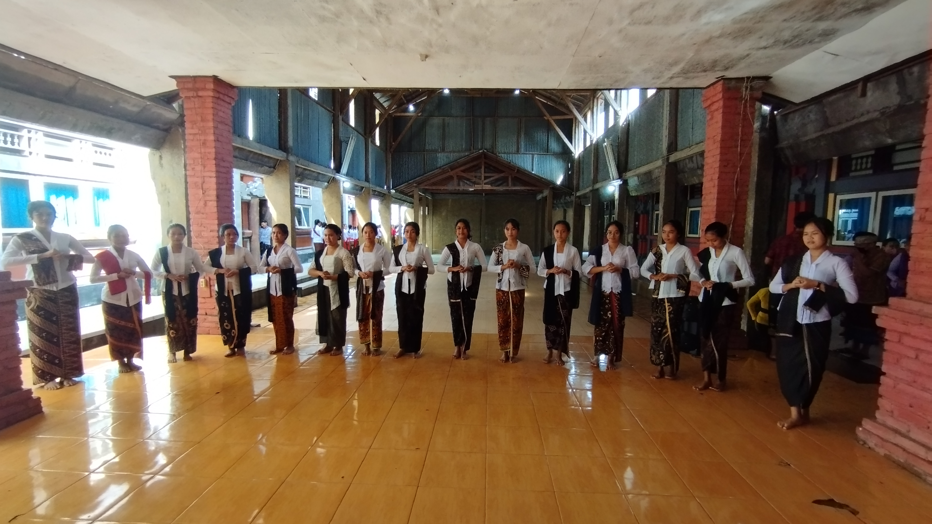Lomba Parade Busana Antar Kelas