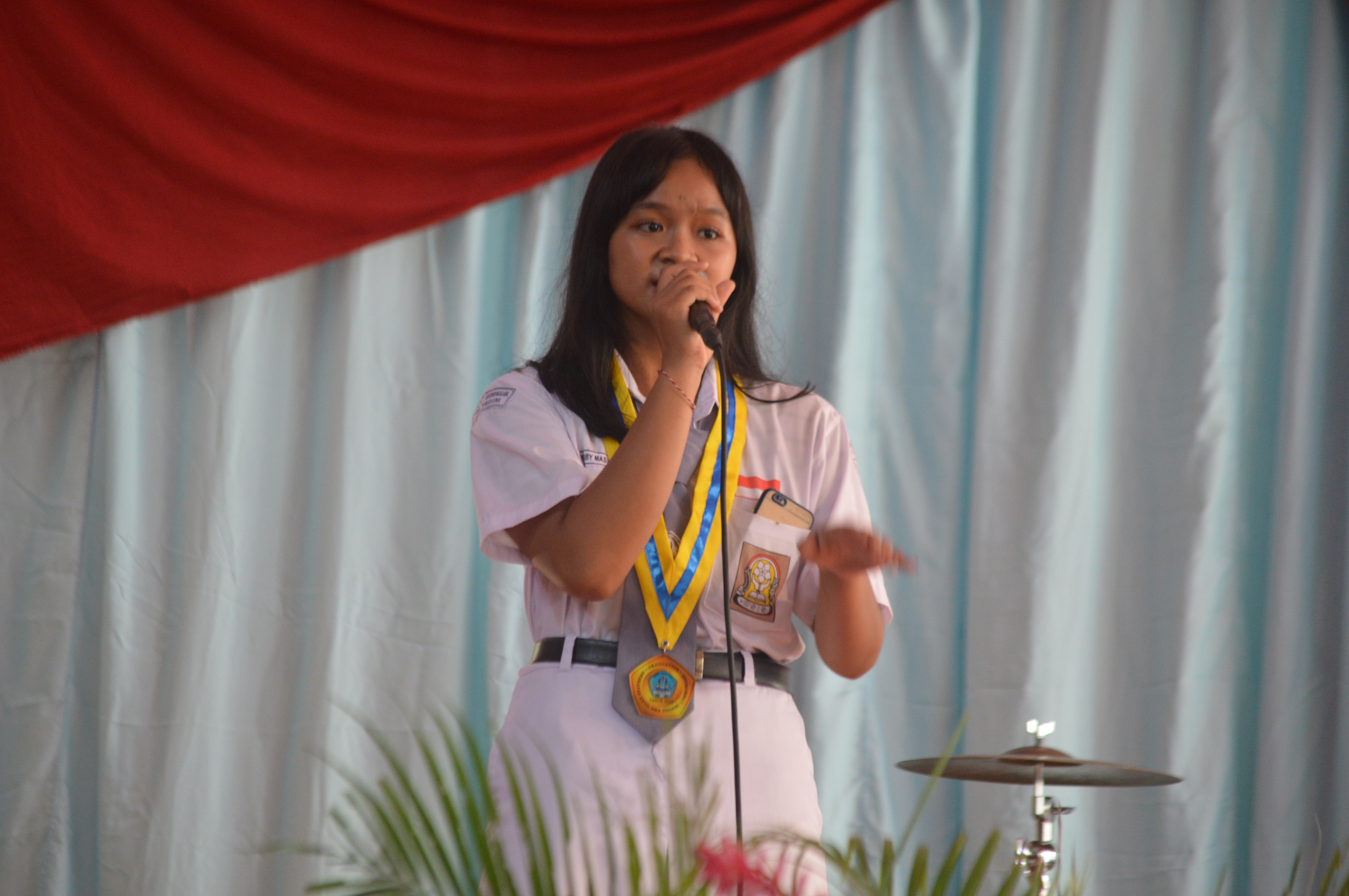 Karaoke (Intan dan Deby)