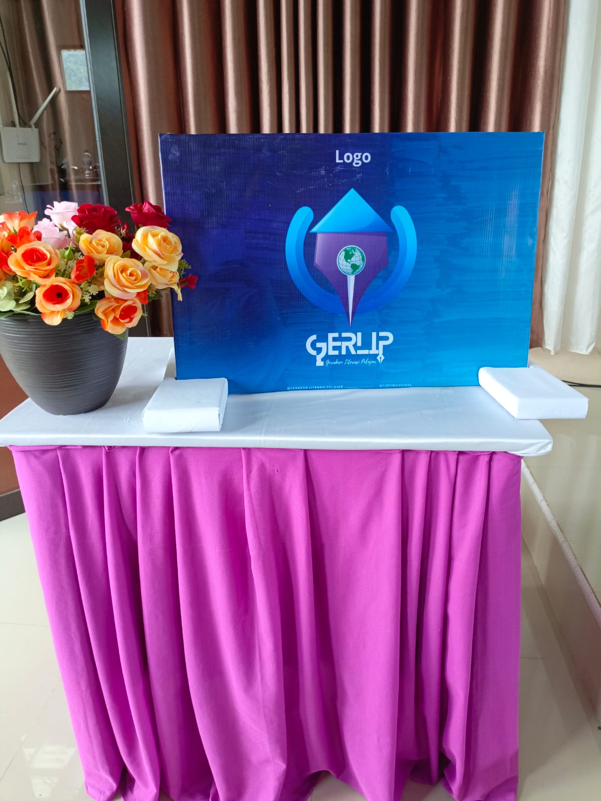 Logo Gerakan Literasi Pelajar (Gerlip)