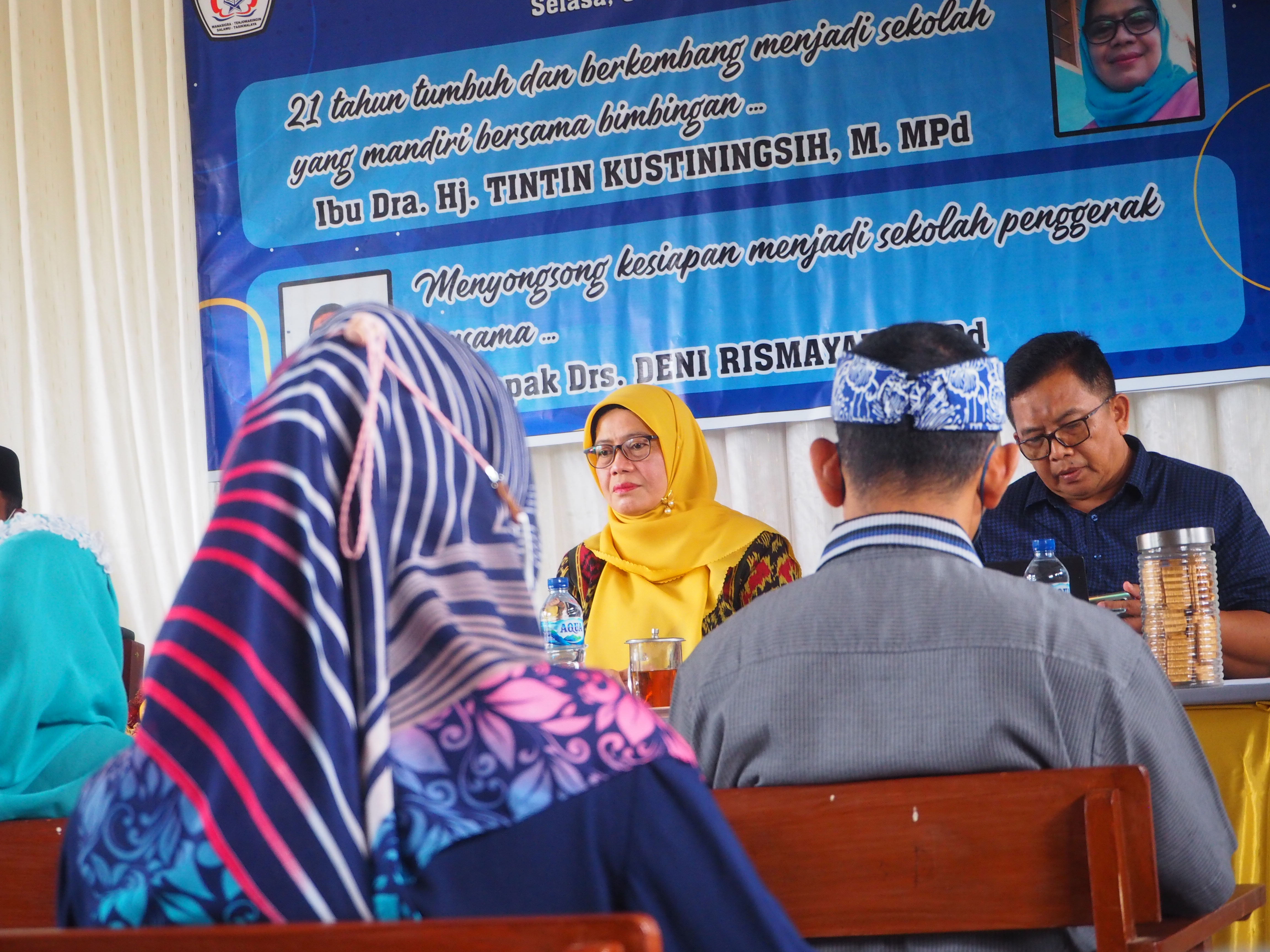 Kata-kata perpisahan dari Pengawas lama