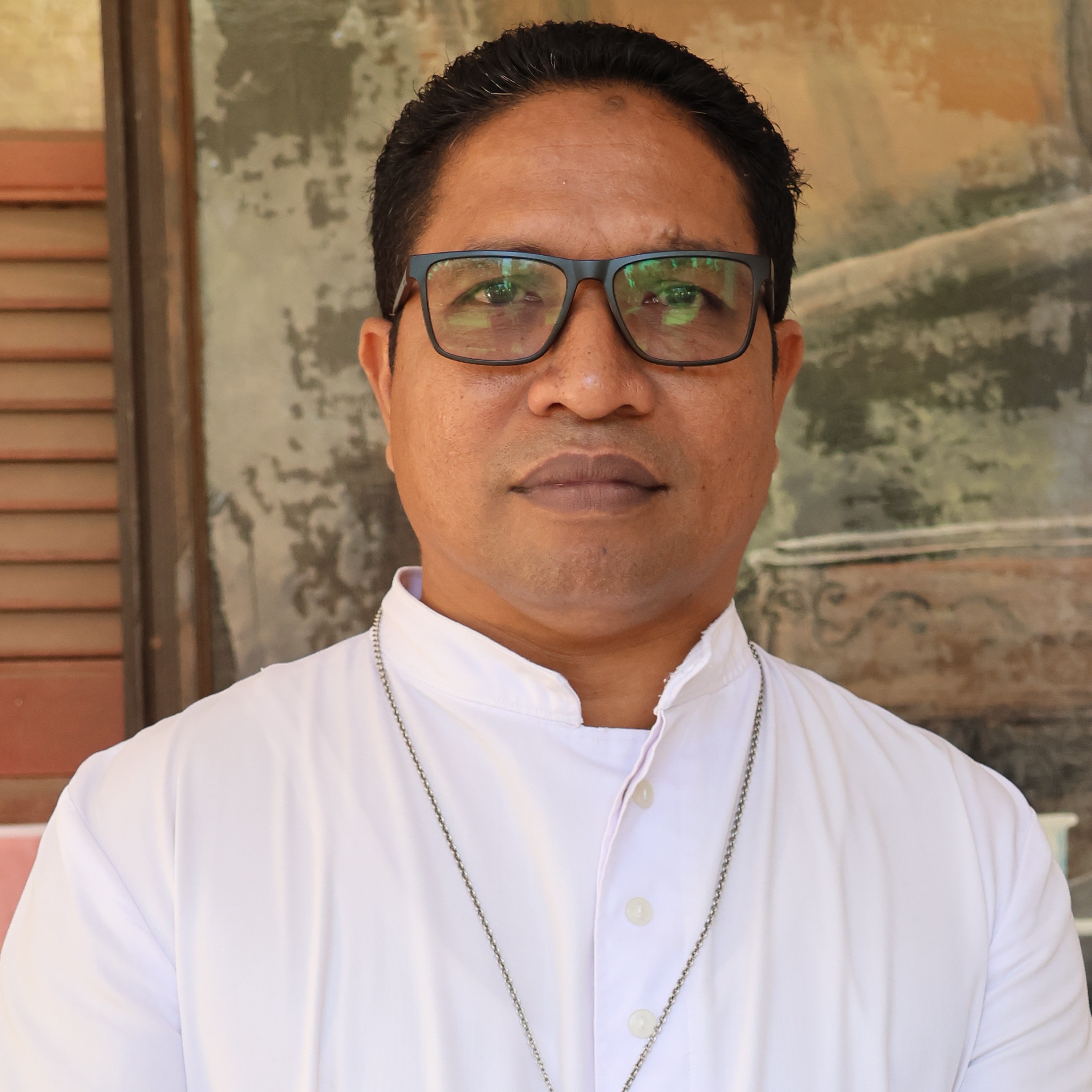 Foto Kepala Sekolah Fr.David Jeda,CMM,S.Pd,M.Pd