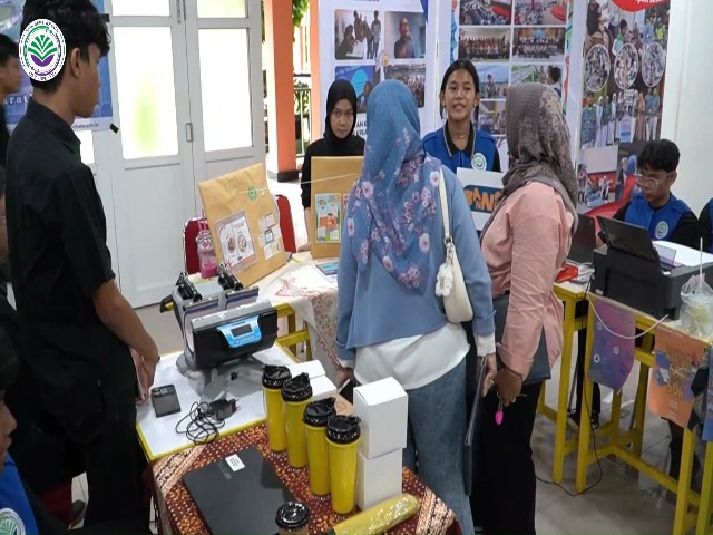 UNJUK KARYA PRODUK & KREATIVITAS MURID