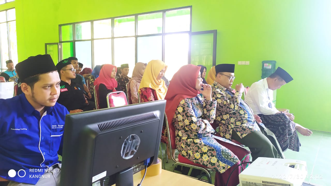 Bapak Ibu guru SMK Ma'arif Sudimoro