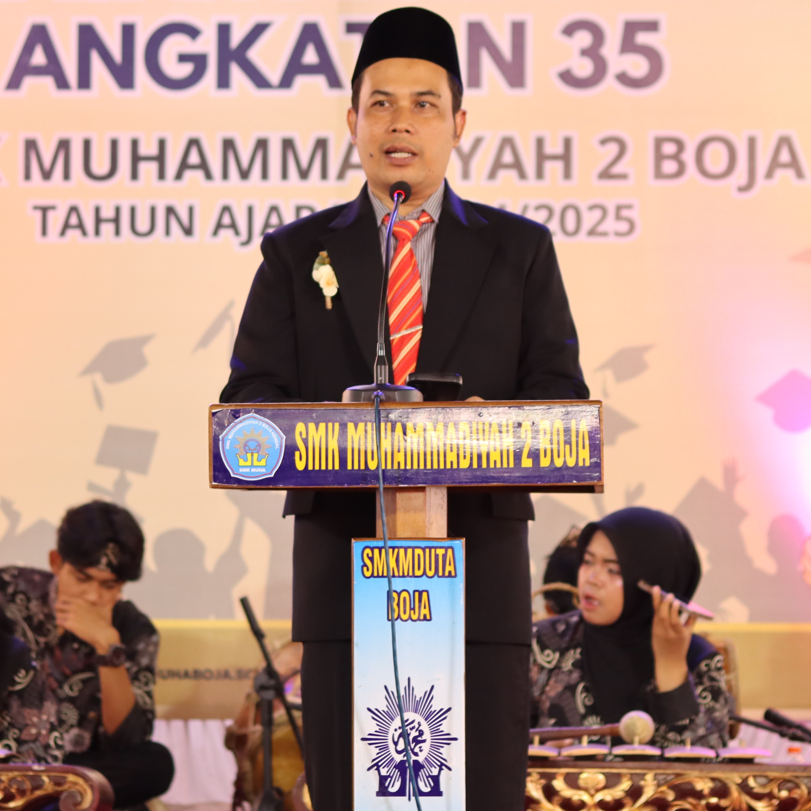 Foto Kepala Sekolah Kepala Sekolah SMK MUHAMMADIYAH 2 BOJA