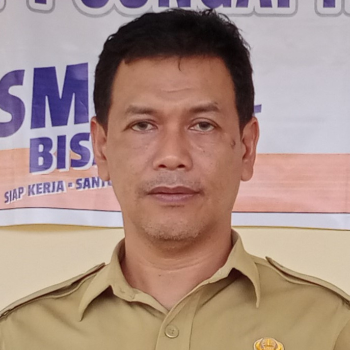 Foto Kepala Sekolah Budi Setiawan, S.ST., M.Pd.
