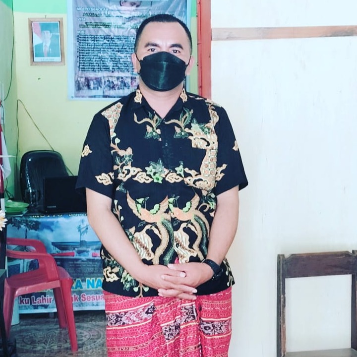 Foto Kepala Sekolah ROMO MILIKHIUR TAMELAB,PR.S.FIL