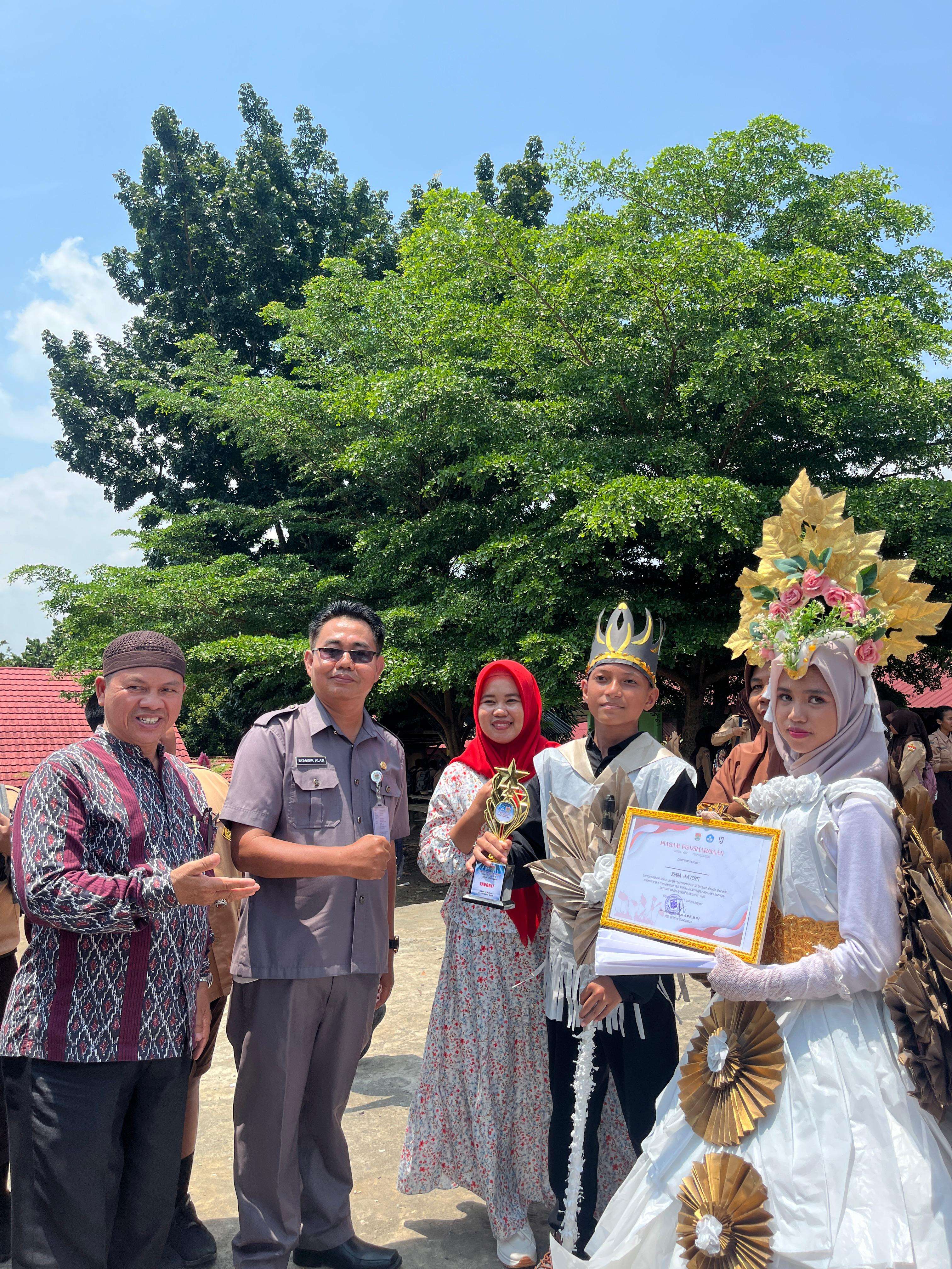 pembagian hadiah