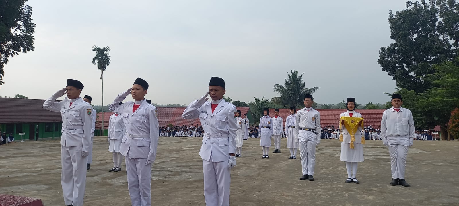 Upacara Senin Pagi